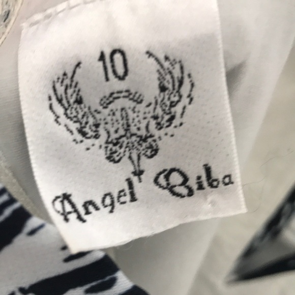 Dress - Picture 5 of 5